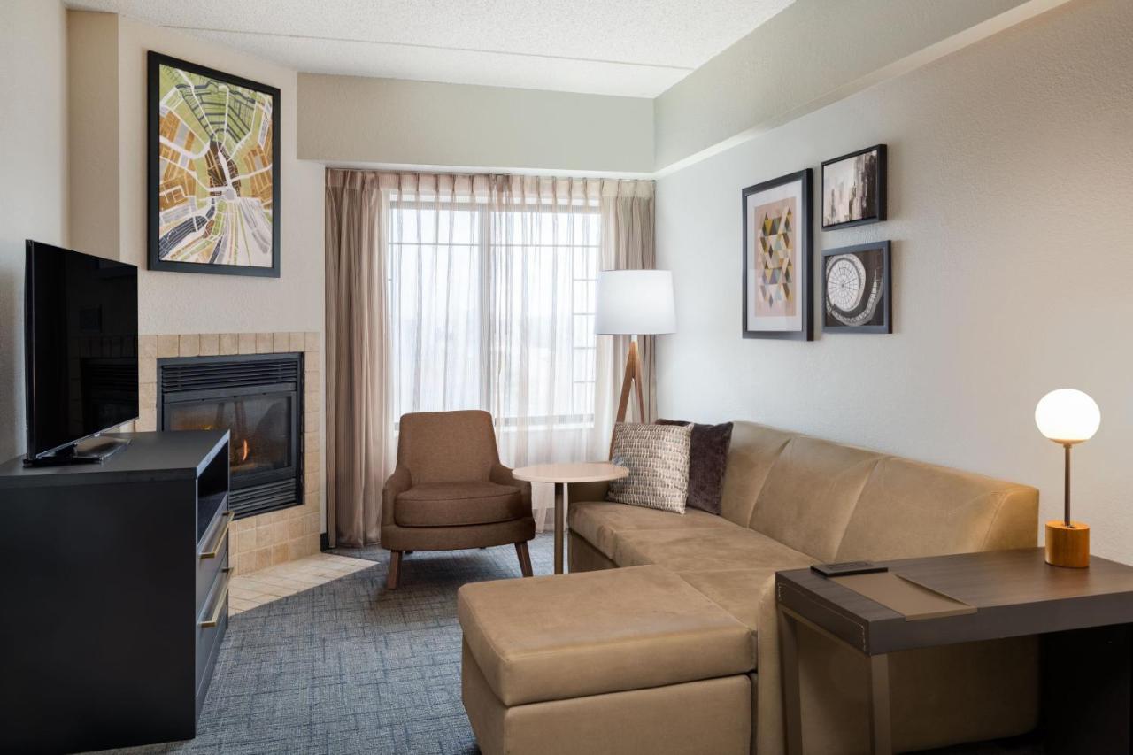 Residence Inn By Marriott Chicago Oak Brook Eksteriør billede
