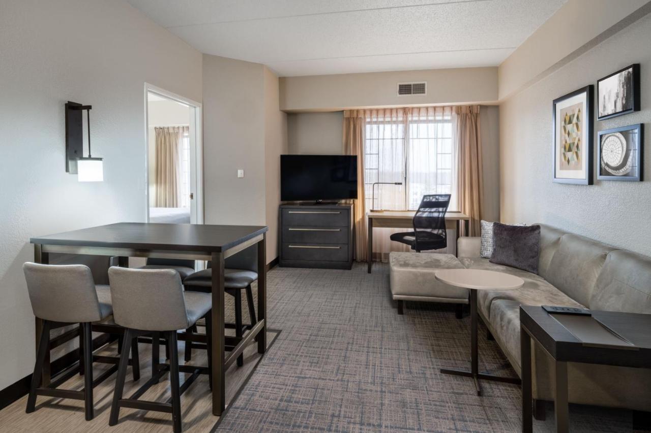 Residence Inn By Marriott Chicago Oak Brook Eksteriør billede