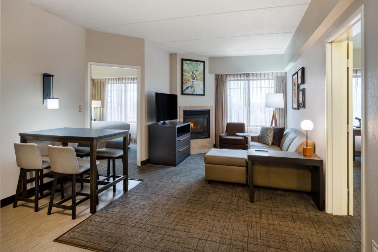 Residence Inn By Marriott Chicago Oak Brook Eksteriør billede