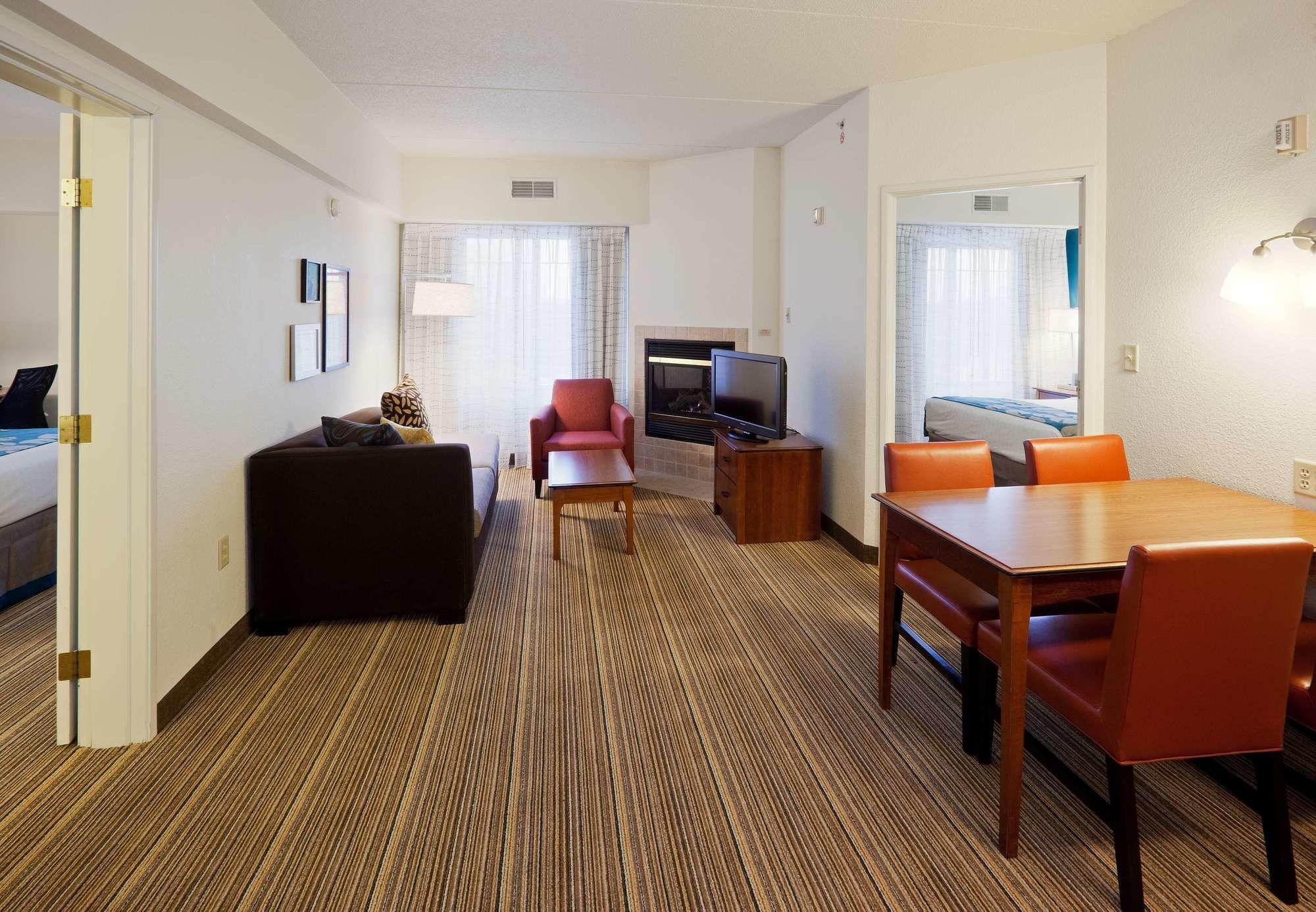 Residence Inn By Marriott Chicago Oak Brook Eksteriør billede